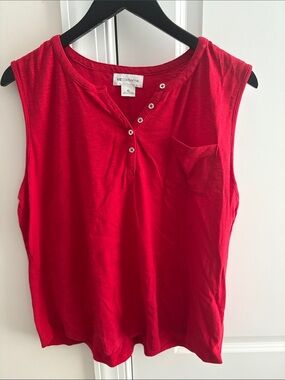 Liz Claiborne Red Sleeveless Henley Top